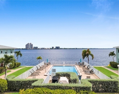 3338 N Key Drive - Photo Thumbnail 23