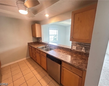 3338 N Key Drive - Photo Thumbnail 10