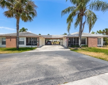 220 Oakmont Parkway - Photo Thumbnail 35