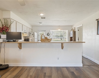 220 Oakmont Parkway - Photo Thumbnail 47