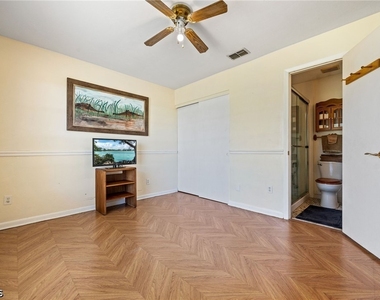 220 Oakmont Parkway - Photo Thumbnail 20