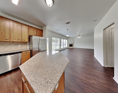 2013 Briar Grove Drive - Photo Thumbnail 2