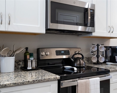 9389 Pocida Court - Photo Thumbnail 8