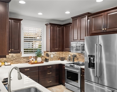 8760 Bellano Court - Photo Thumbnail 3