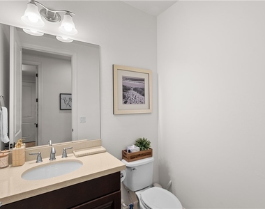 8760 Bellano Court - Photo Thumbnail 18