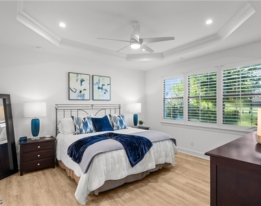 8760 Bellano Court - Photo Thumbnail 4