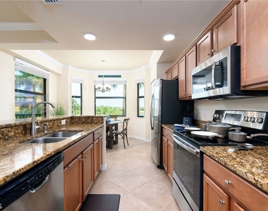 17991 Bonita National Boulevard - Photo Thumbnail 2