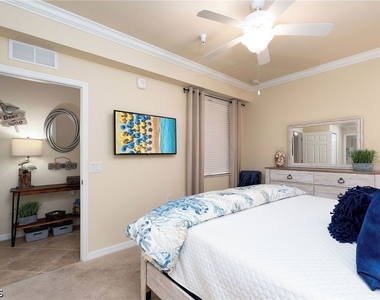 17991 Bonita National Boulevard - Photo Thumbnail 13
