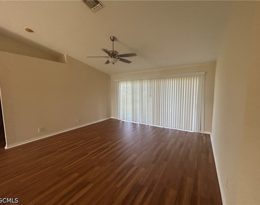 3514 Ne 12th Court - Photo Thumbnail 5