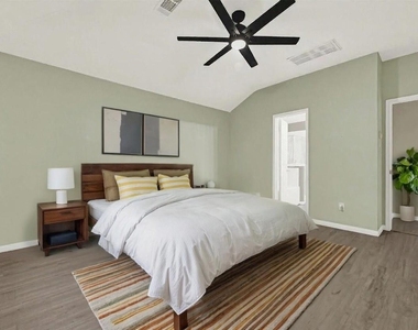 8123 Solara Bend - Photo Thumbnail 15