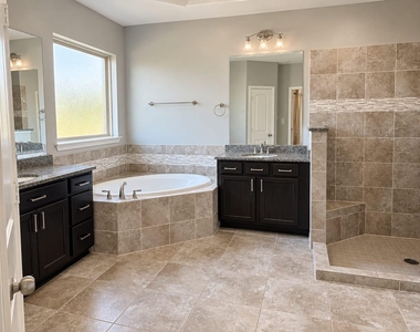 4118 Sabatini Court - Photo Thumbnail 8