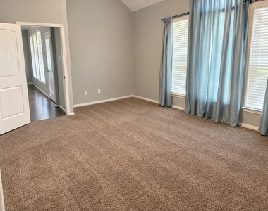 4118 Sabatini Court - Photo Thumbnail 12