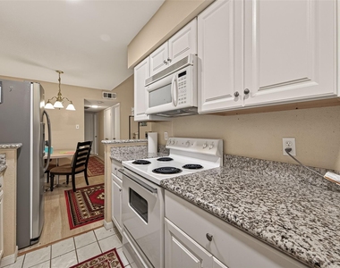 2120 Wilcrest Drive - Photo Thumbnail 14