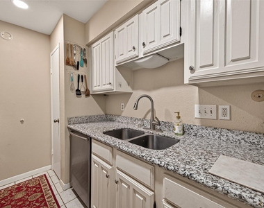 2120 Wilcrest Drive - Photo Thumbnail 12