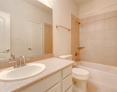 10307 Latta Creek Drive - Photo Thumbnail 40