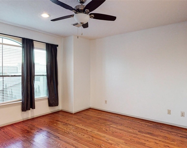 3419 Home Street - Photo Thumbnail 17