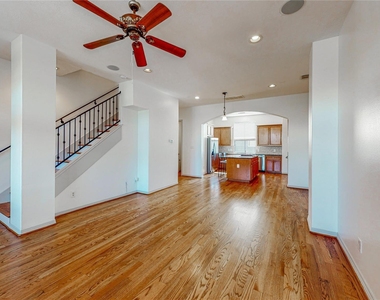 3419 Home Street - Photo Thumbnail 10