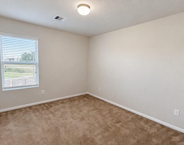 12102 Kings Fall Drive - Photo Thumbnail 25