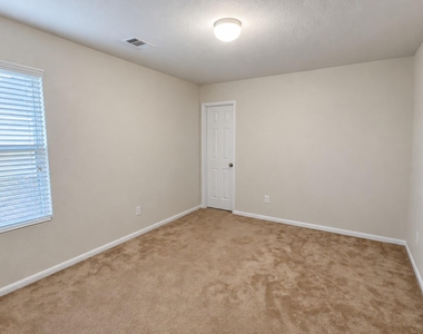 12102 Kings Fall Drive - Photo Thumbnail 22