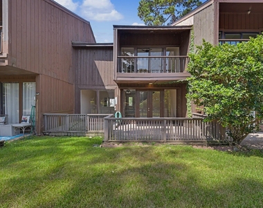 3240 Poe Drive - Photo Thumbnail 16