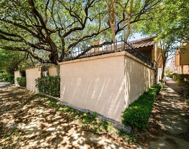 5918 San Felipe St Street - Photo Thumbnail 4