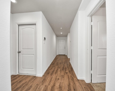 20939 Wedgewood Chase - Photo Thumbnail 19