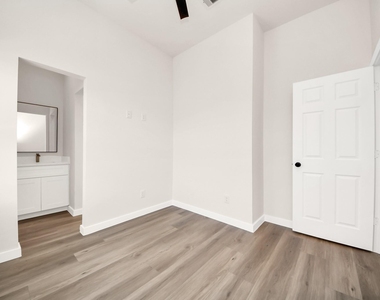 8025 Peachtree Street - Photo Thumbnail 25