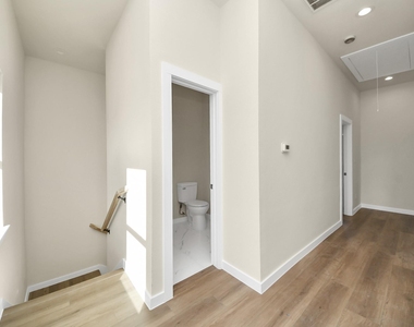 8025 Peachtree Street - Photo Thumbnail 18