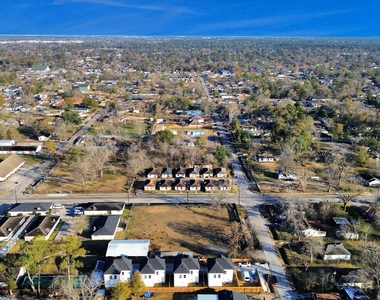 8025 Peachtree Street - Photo Thumbnail 37