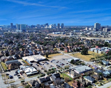 8025 Peachtree Street - Photo Thumbnail 38