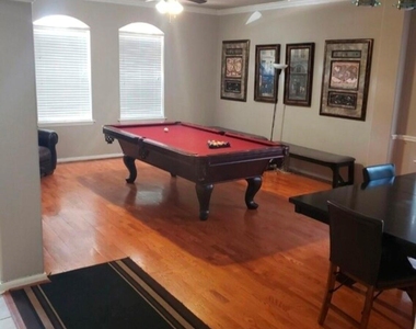 16303 Candlerock Court - Photo Thumbnail 6