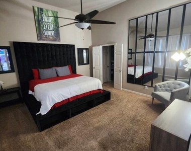 16303 Candlerock Court - Photo Thumbnail 13