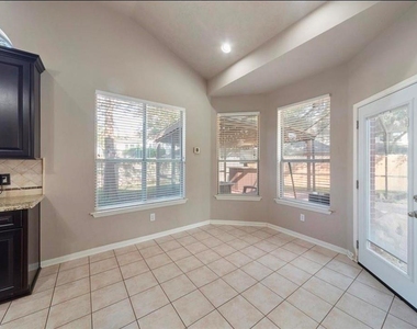 16303 Candlerock Court - Photo Thumbnail 12