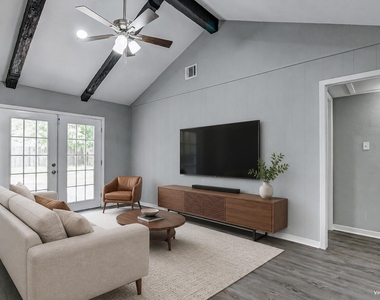 2323 Tinechester Drive - Photo Thumbnail 5