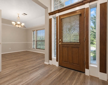 3207 Hickory Knoll Drive - Photo Thumbnail 3