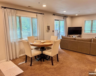130 Orchard - Photo Thumbnail 4