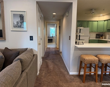 130 Orchard - Photo Thumbnail 10
