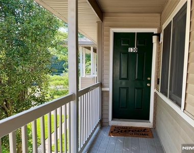 130 Orchard - Photo Thumbnail 21
