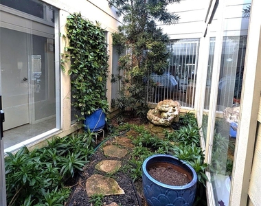 1310 S Kirkwood Road - Photo Thumbnail 20