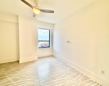 2201 Market Street - Photo Thumbnail 9