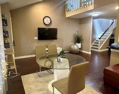 12948 Greenway Chase Court - Photo Thumbnail 4