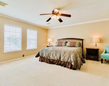 11902 Solon Springs Drive - Photo Thumbnail 32