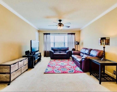 11902 Solon Springs Drive - Photo Thumbnail 24