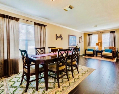 11902 Solon Springs Drive - Photo Thumbnail 6
