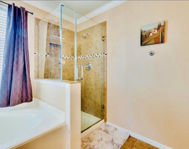 11902 Solon Springs Drive - Photo Thumbnail 36