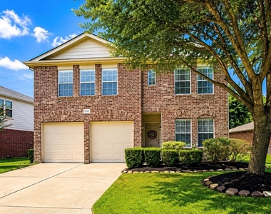 11902 Solon Springs Drive - Photo Thumbnail 1