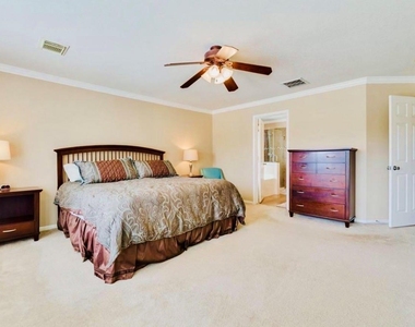11902 Solon Springs Drive - Photo Thumbnail 33