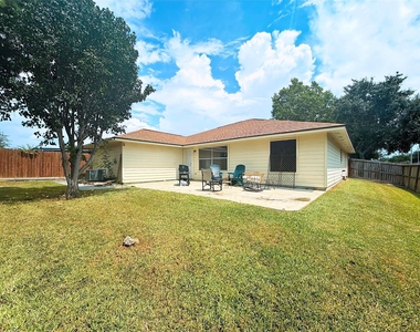 10950 Linden Gate Drive - Photo Thumbnail 21