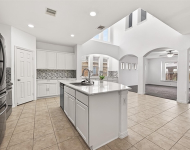 5519 Jay Thrush Drive - Photo Thumbnail 17