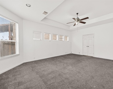 5519 Jay Thrush Drive - Photo Thumbnail 22